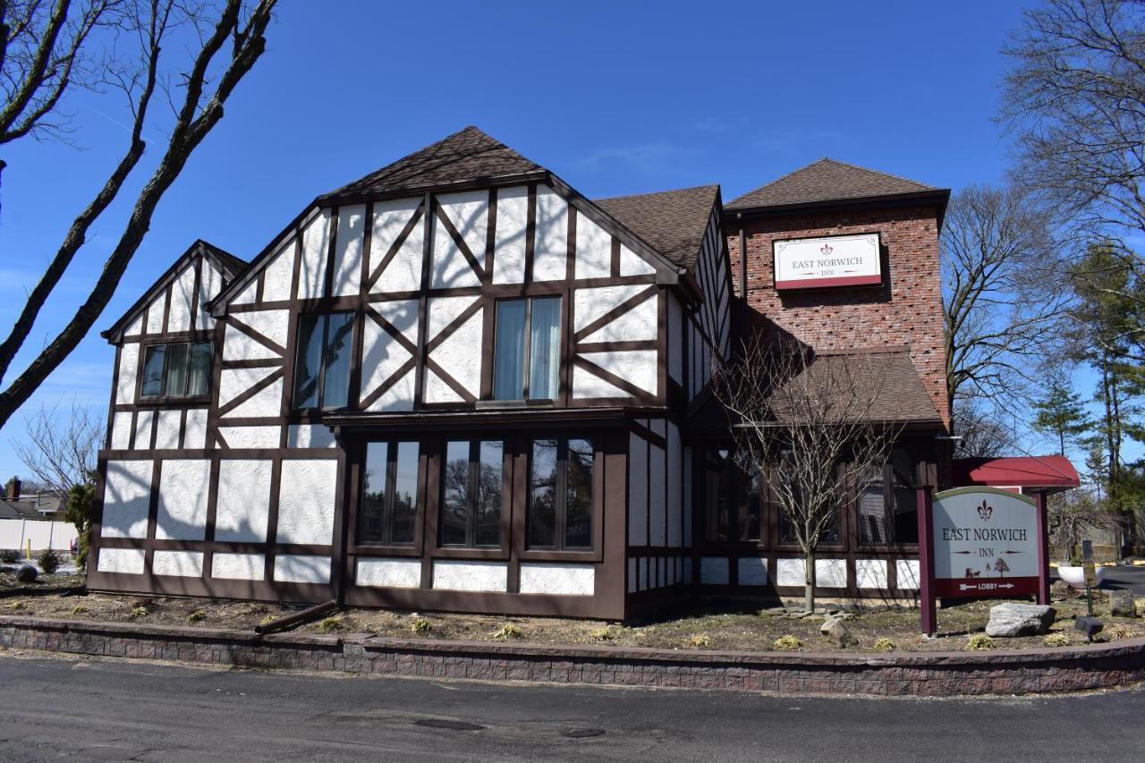 East Norwich Inn Экстерьер фото