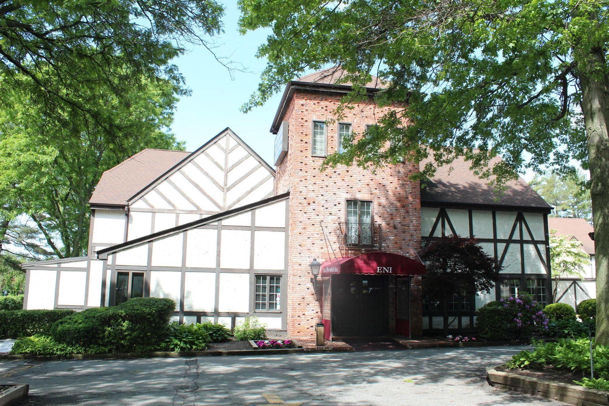 East Norwich Inn Экстерьер фото